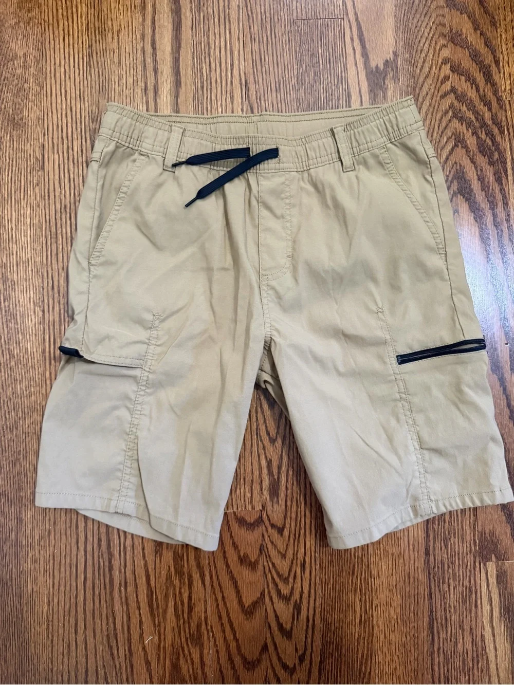 Wrangler Shorts Boys 2 pair Dark Tan Dark Green Size 10/12H